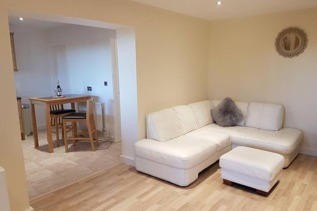 Sister'S Apartment لينيلي المظهر الخارجي الصورة