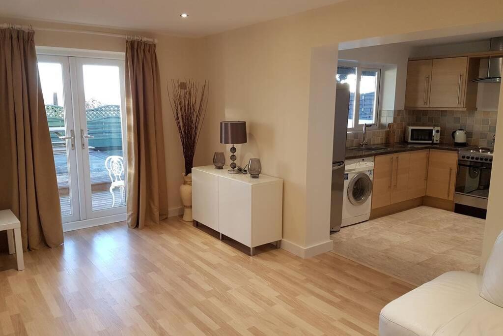 Sister'S Apartment لينيلي المظهر الخارجي الصورة